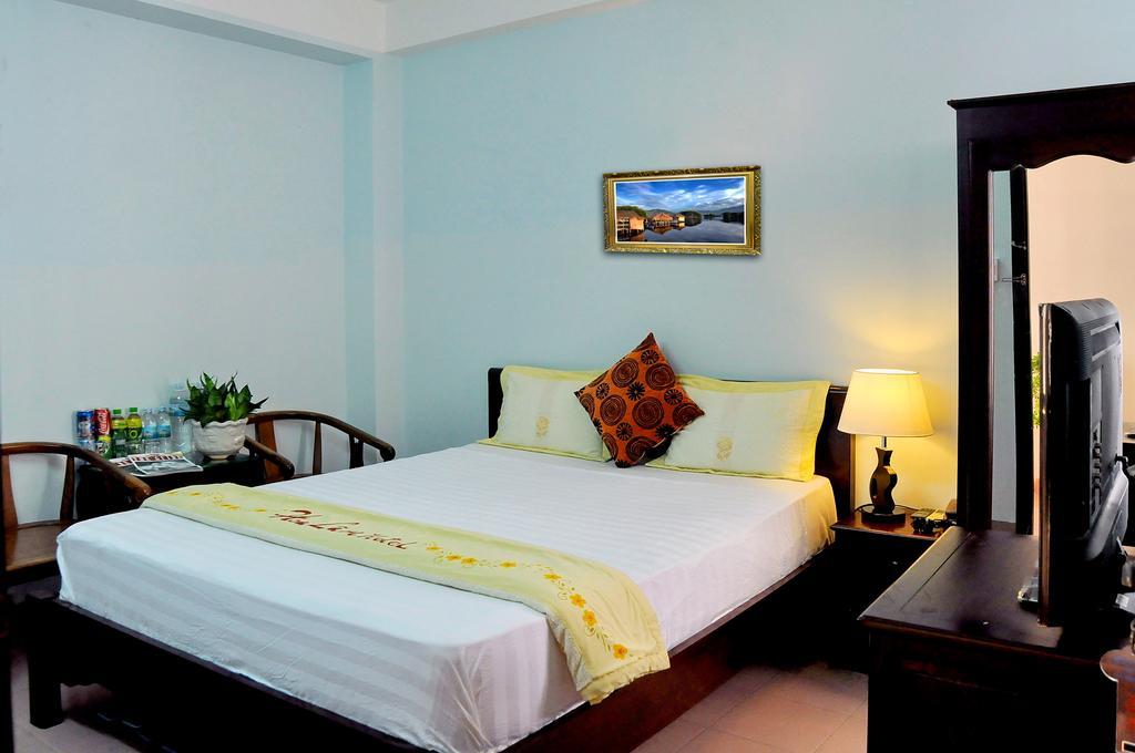 Hoa Lam Hotel Nha Trang Quarto foto